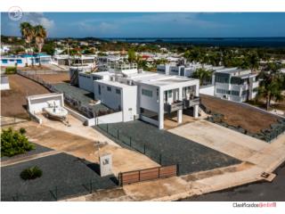 La Parguera Home with Ocean Views