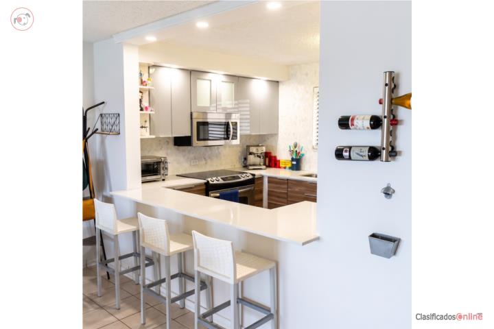 Apartment in Plaza Real, Guaynabo