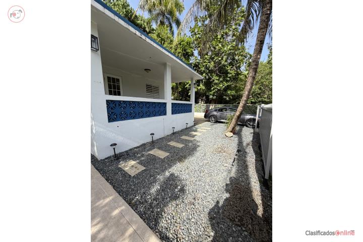 House in La Guinea, Arecibo