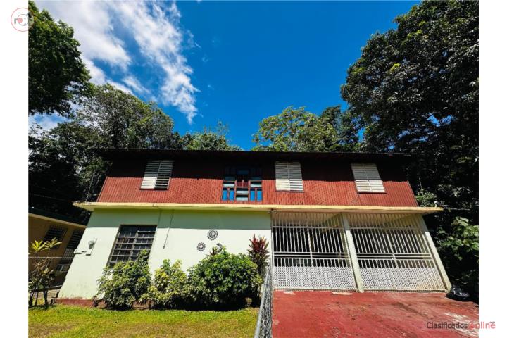 House in Santa Olaya, Bayamón