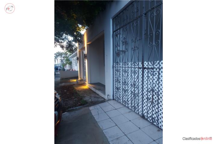 House in Puerto Nuevo, San Juan - Río Piedras