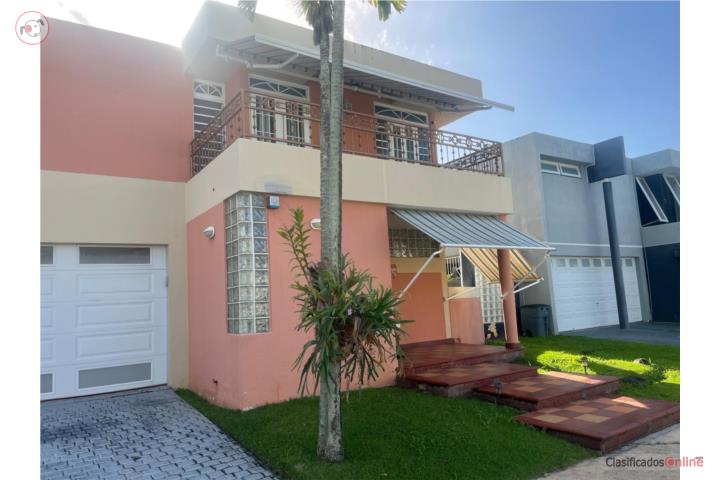 House in Mansion Del Norte, Cataño