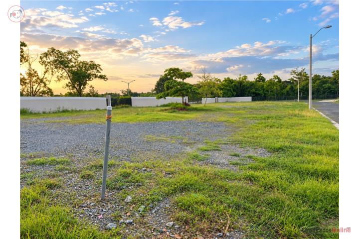 VENTA TERRENO - MANSIONES EN CABO ROJO 928m²