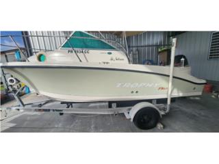 Boats Trophy walkAround 19'2 2005 motor 2018 yamaha Puerto Rico