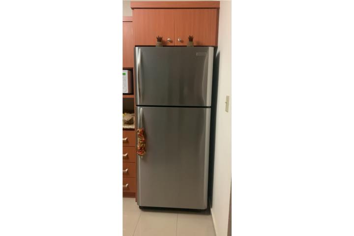 Nevera stainless steel Frigidaire Puerto Rico