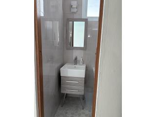 Vanity y Espejo en PVC