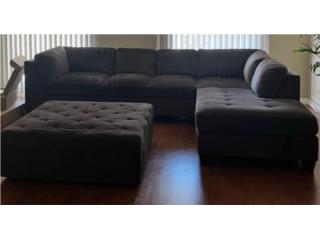 MUEBLE SECCIONAL CON OTTOMAN