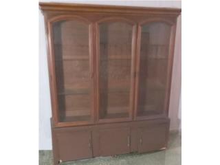 Mueble antiguo de comedor, Puerto Rico