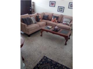 Sofa seccional de sala, Puerto Rico