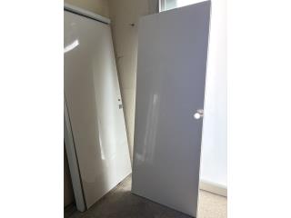 Puertas en Tola