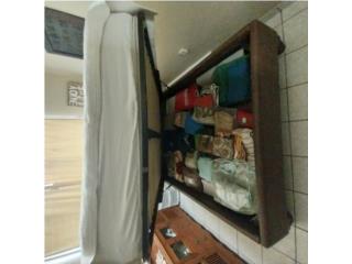 Cama Queen con storage y matress, Puerto Rico