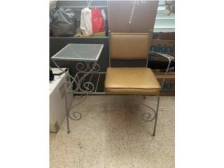 Mueble antiguo en perfecto estado, Puerto Rico