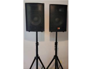 VENTA AMPLIFICADOR Y BOCINAS CON SUS STAND