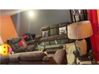 Muebles con juego de comedor , Puerto Rico