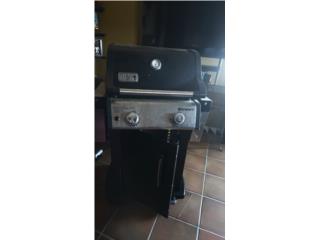 BBQ: Weber Spirit E-215 2-Burner Propane 