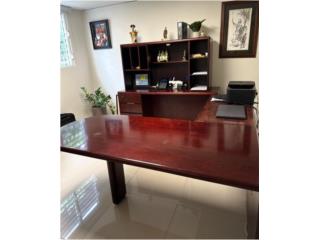 ESCRITORIO CAOBA ROJA, Puerto Rico