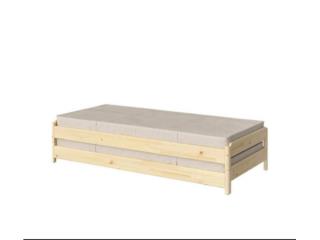 Camas twin en pino con matress, Puerto Rico