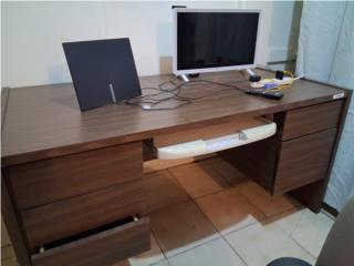 ESCRITORIO MADERA, Puerto Rico