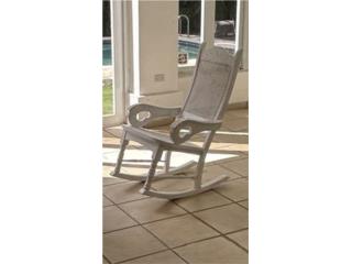 Mesesora Sillon Blanco Madera y Mimbre, Puerto Rico