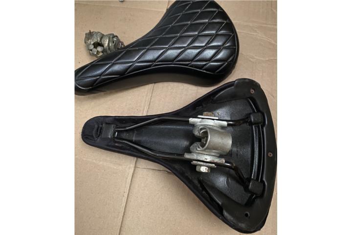 Asientos bicicletas lote
