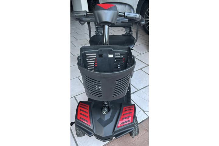 Scooter motorizada