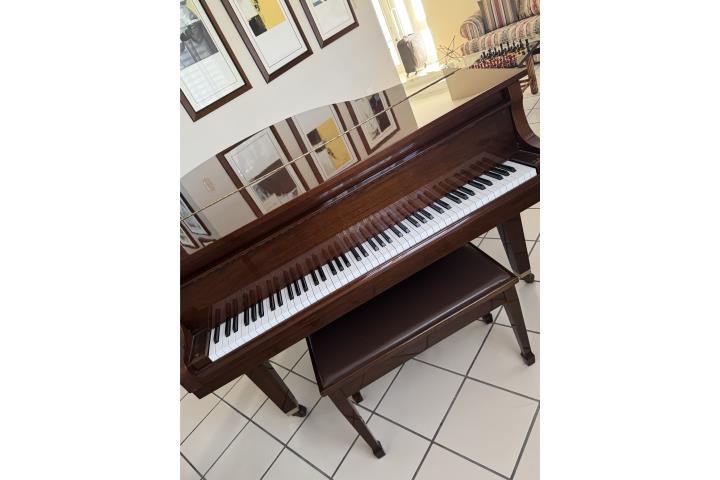 PIANO YAMAHA GC1 GRAND PIANO WALNUT