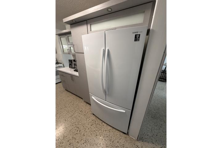 Nevera Samsung 28.2 cu. ft.