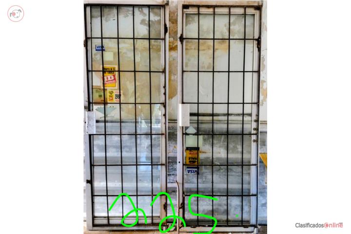 Puertas Comerciales , Puerto Rico