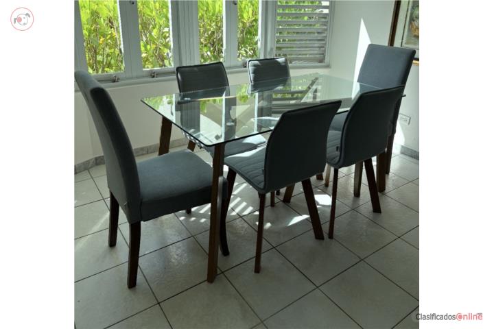 Bello juego comedor, Puerto Rico