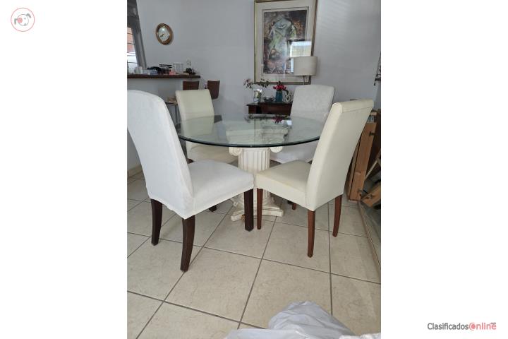 Juego comedor redondo, Puerto Rico