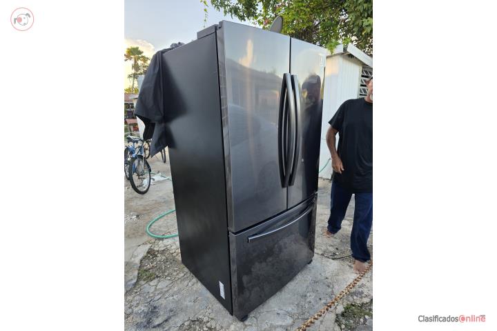 Nevera Samsung grande, Puerto Rico