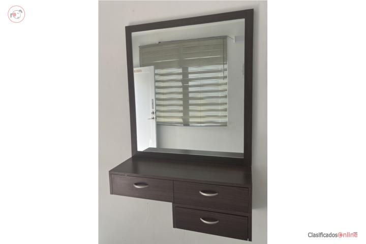 Estación en pvc para Barberia o salon, Puerto Rico