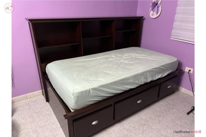 Cama twin con tablillero y gavetero , Puerto Rico