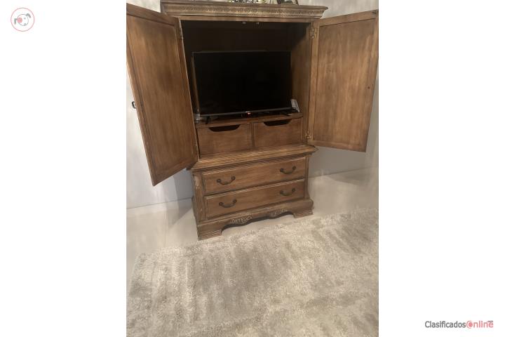 Gabinete para habitación y mesas de noche, Puerto Rico