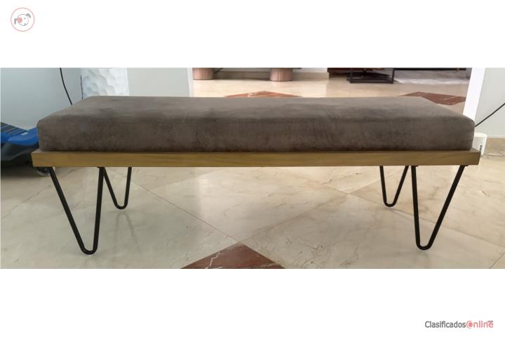 Venta de dos Ottoman , Puerto Rico