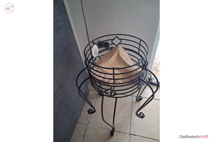Soporte de tiesto , Puerto Rico