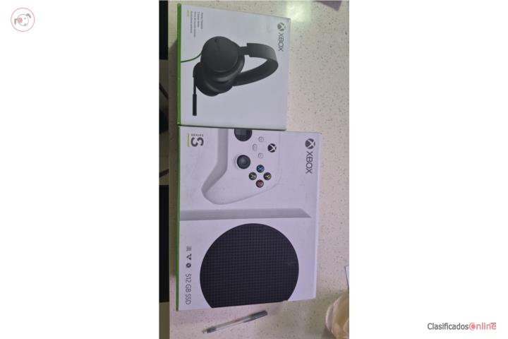 Xbox Series S Con Accesorios, Puerto Rico