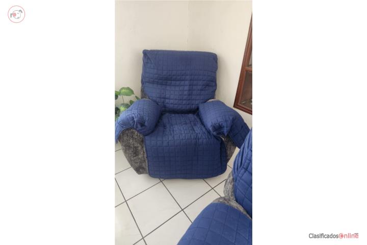 2 Muebles Reclinables. ,como nuevos.Con Forro, Puerto Rico