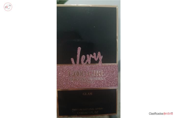perfume de Carolina Herrer Originala, Puerto Rico