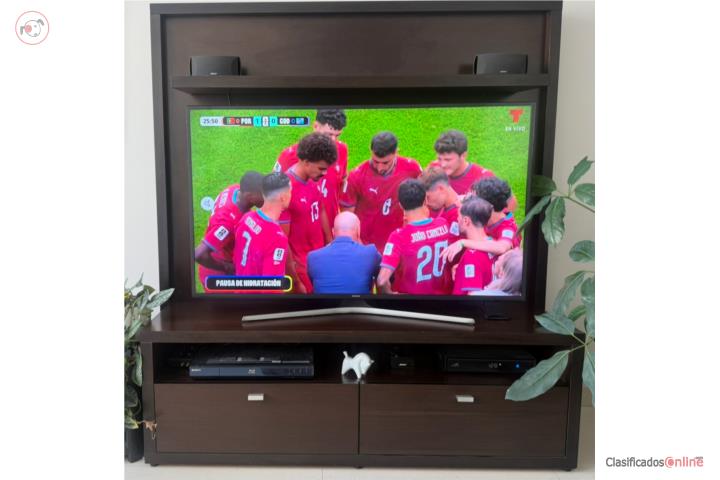 Mueble para television y mesitas y consola, Puerto Rico