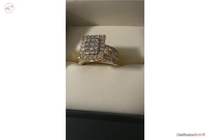 Sortija oro 14k con diamantes, Puerto Rico