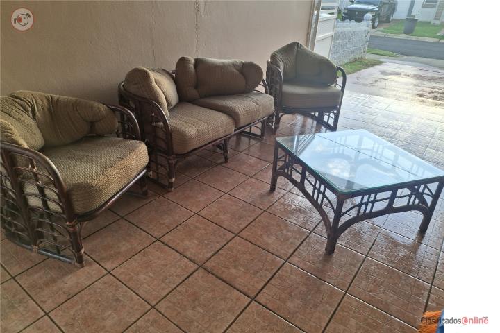 Juego de sala Rattan, Puerto Rico
