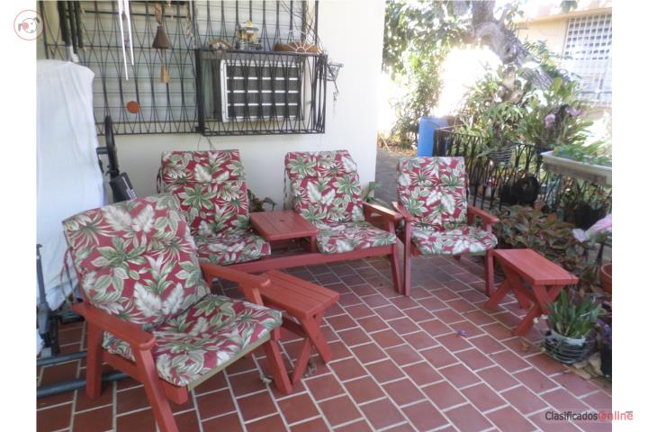 Juego mueble de patio en mdera RED WOOD , Puerto Rico