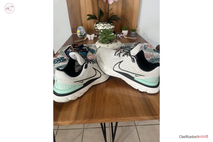 Tennis nike, Puerto Rico