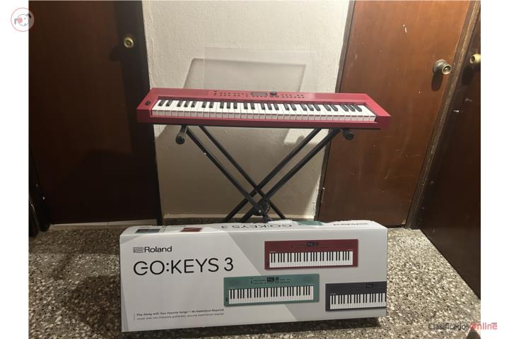 Roland Go Keys 3 Red-Arranger Keyboard, Puerto Rico