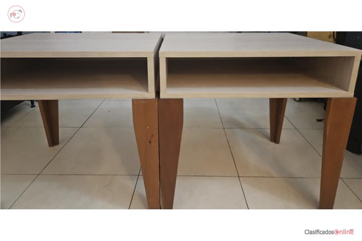 2 Mesa de noche, en buenas condiciones , Puerto Rico