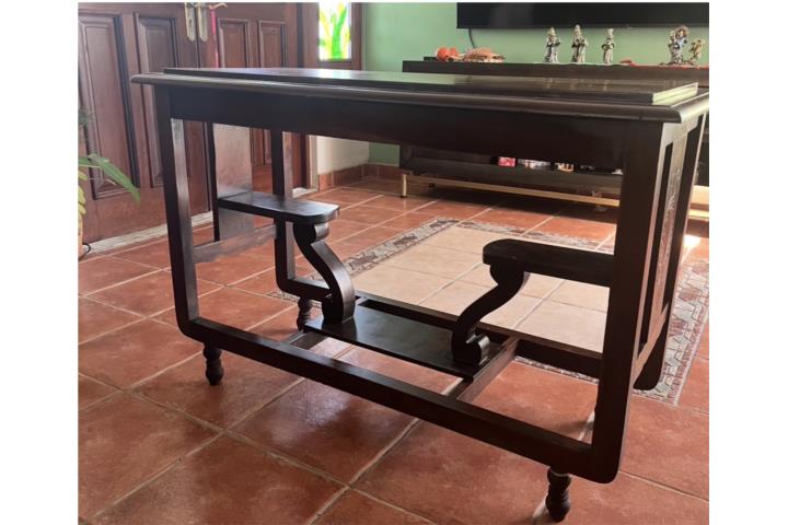 Mesa colonial antigua