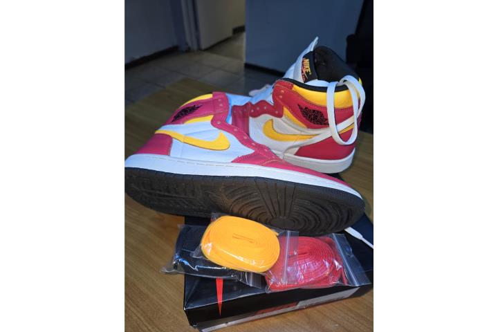 AIR JORDAN 1 RETRO