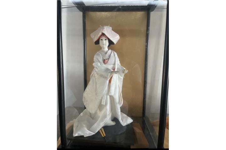 muñeca tradicional japonesa tipo Geisha