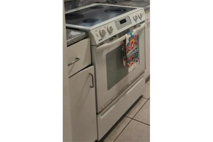 Estufa eléctrica Kenmore